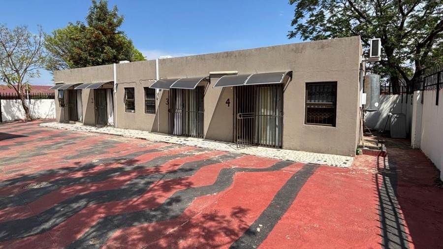 7 Bedroom Property for Sale in Mogwase Unit 4 North West